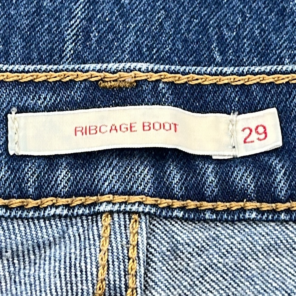 Levi’s RibCage Boot Cut Jeans - Picture 9 of 13
